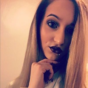 Meet your Posher, Jenna